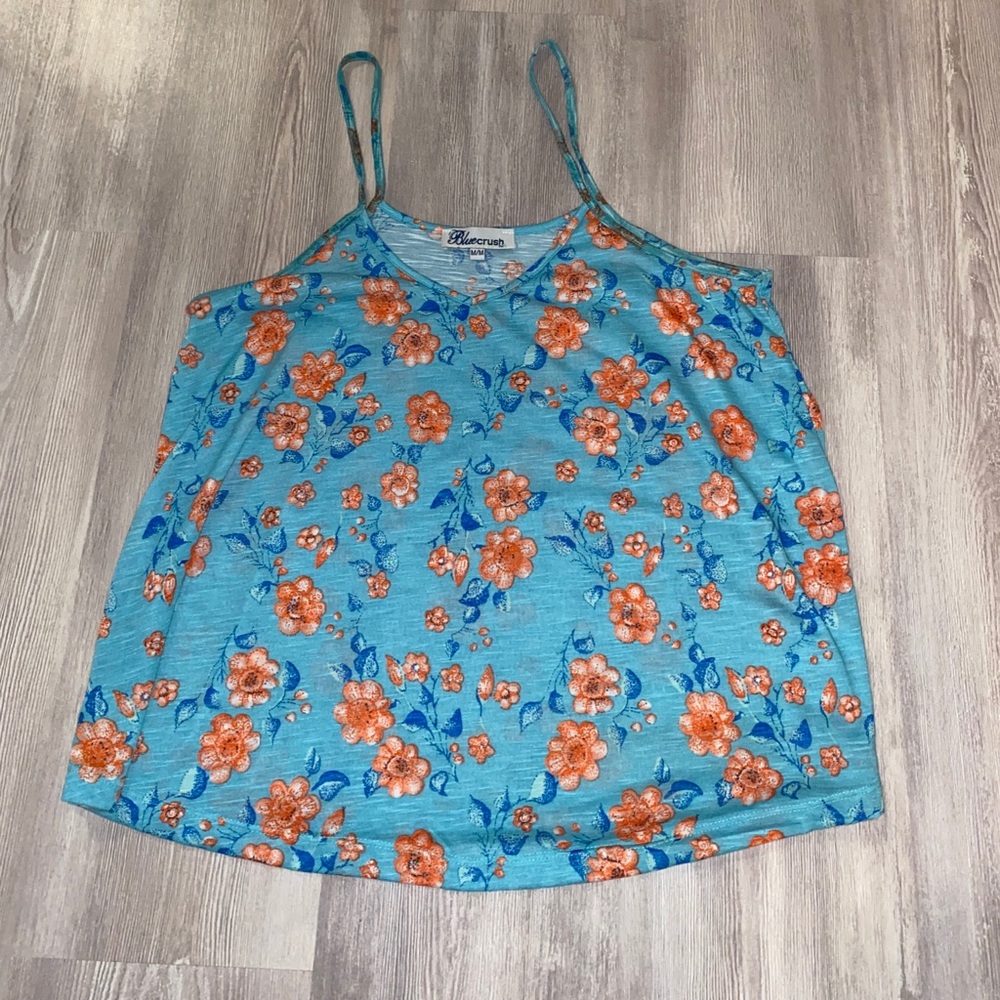 NWOT blue crush tank top size medium - must be bundled